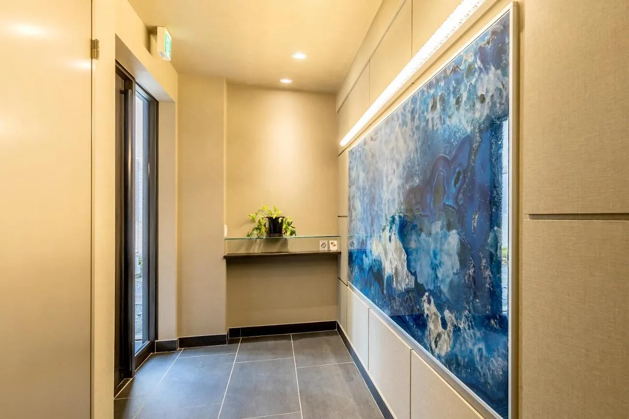 Apartment Grace Hotel Kyodo Odakyu Line Near Shinjuku Shibuya Tokyo Japan